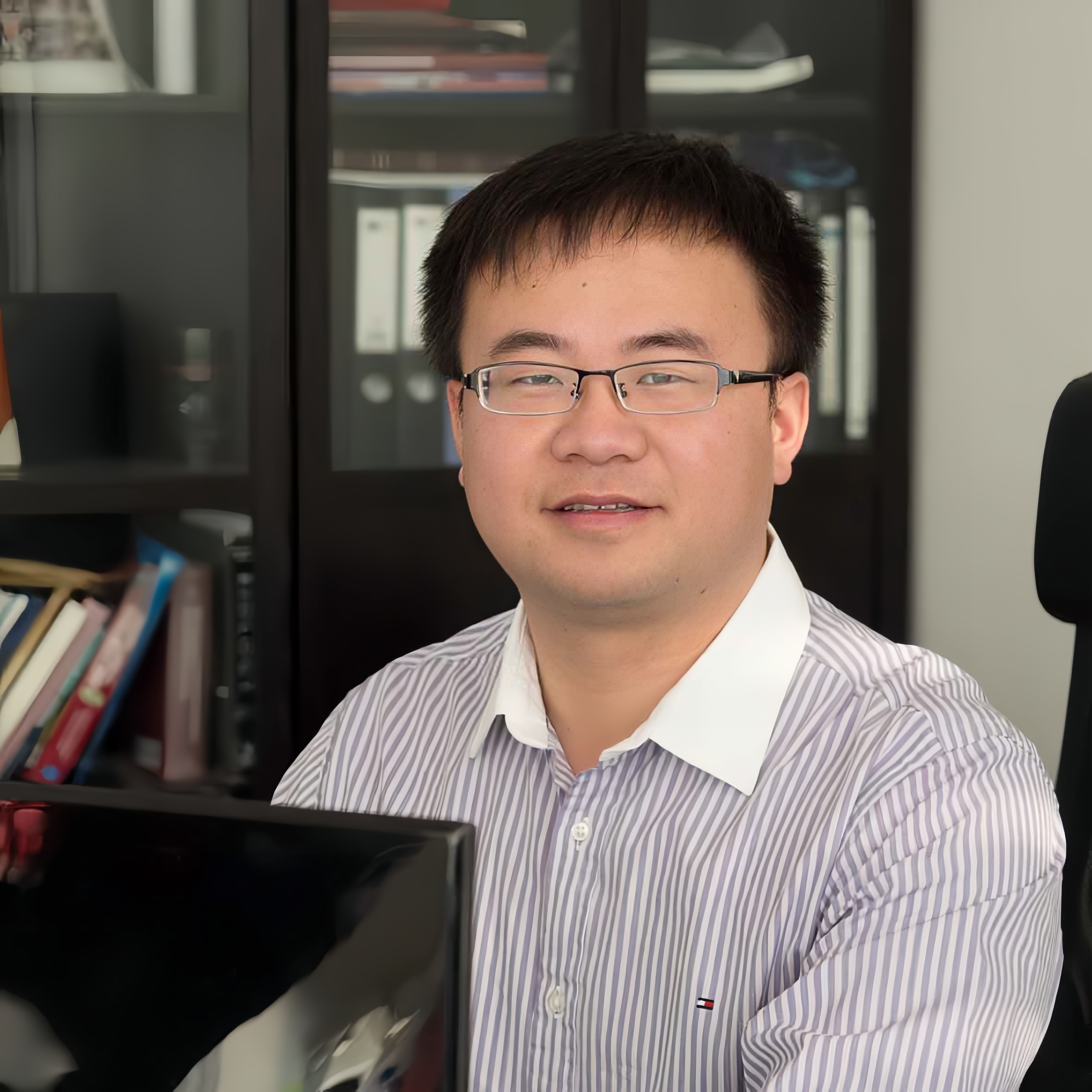 welcome欢迎光临威尼斯集团创新论坛第一千七百九十四讲：多元介孔材料的合成与性能研究