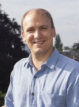 welcome欢迎光临威尼斯集团创新论坛第一千六百六十四讲：Molecules in metal boxes   