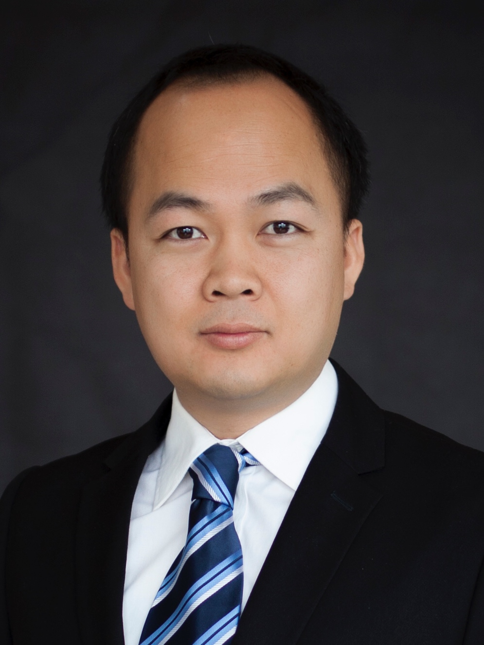 welcome欢迎光临威尼斯集团创新论坛第一千六百六十三讲：极紫外激光解离质谱