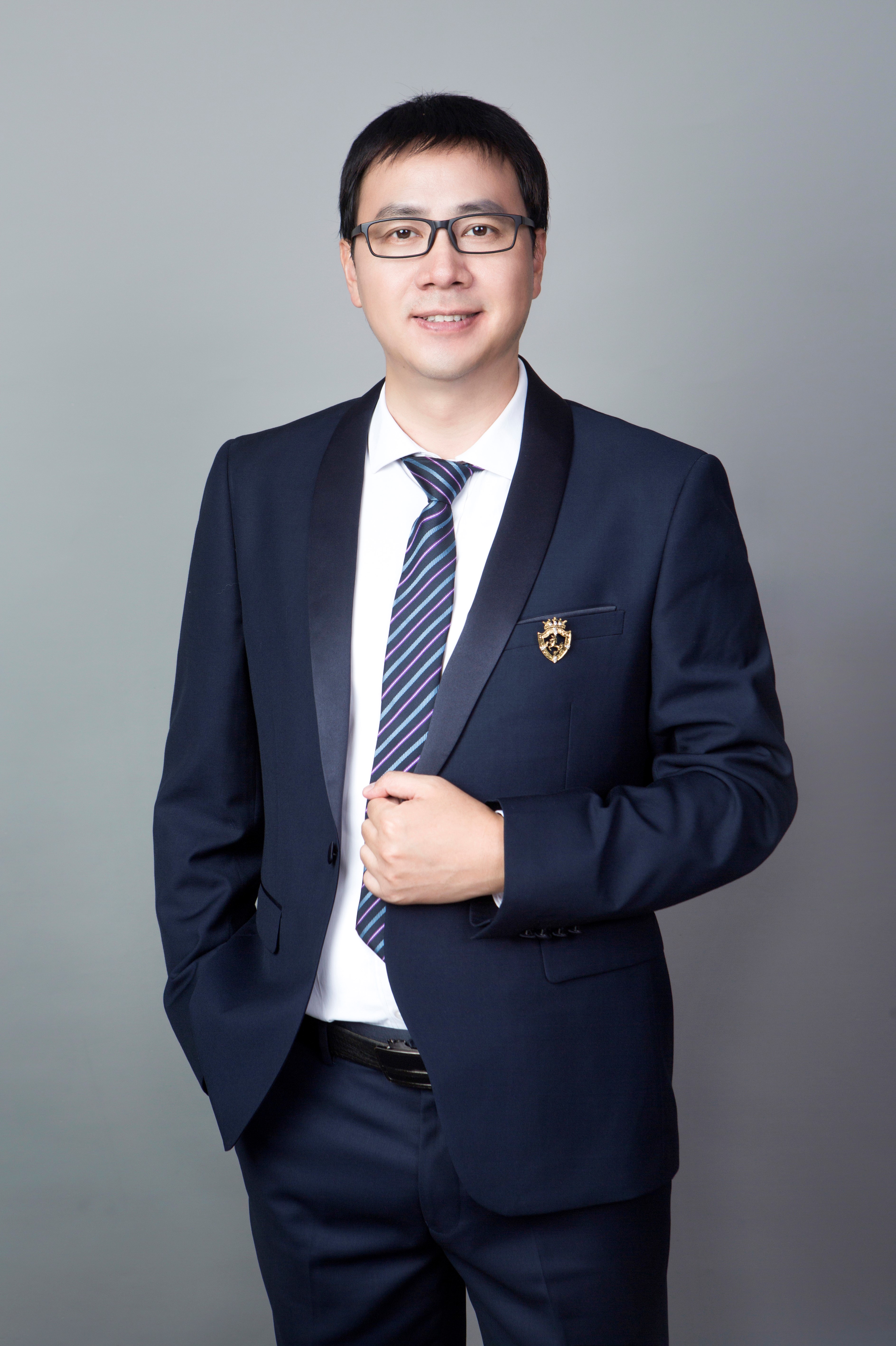 welcome欢迎光临威尼斯集团创新论坛第一千三百四十四讲：肿瘤微环境响应和调控材料