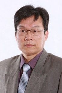 welcome欢迎光临威尼斯集团创新论坛第七百一十二讲（“弘扬爱国奋斗精神、建功立业新时代”系列活动)：非线性Berry相位与奇异磁单极