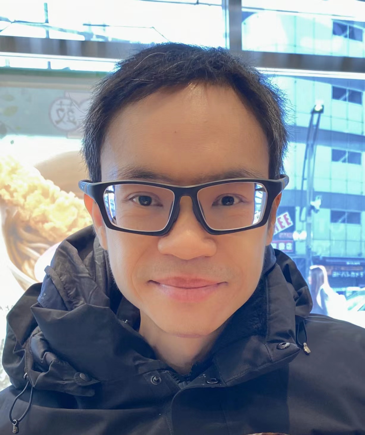 welcome欢迎光临威尼斯集团创新论坛第一千四百七十一讲：Unleashing the Power of Mobile Edge-Cloud Generative AI Services and AIGC Networks